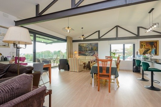 Tu chalet de ensueño te espera en Siero-Norte: lujo, luz y naturaleza