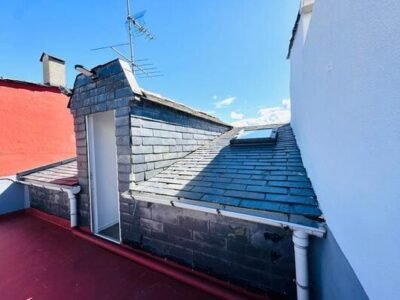 Casa con Vistas Espectaculares en el Casco Antiguo de Ribadeo