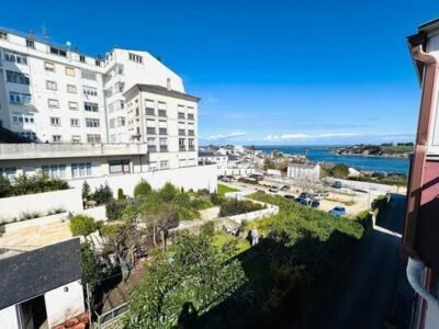 Casa con Vistas Espectaculares en el Casco Antiguo de Ribadeo