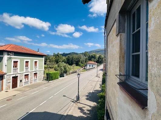 Casa con finca en Cornellana: espacio, naturaleza y calidad de vida en Asturias